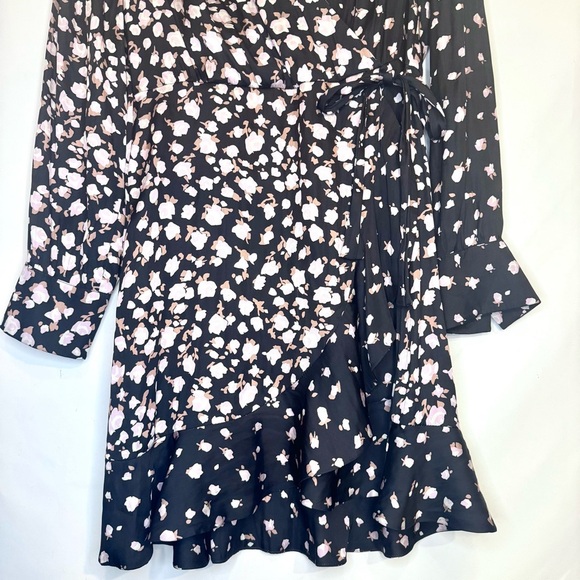 PAIGE Carrie Ann Floral Long Sleeve Wrap Dress with Ruffle Hem Size M - Picture 4 of 11